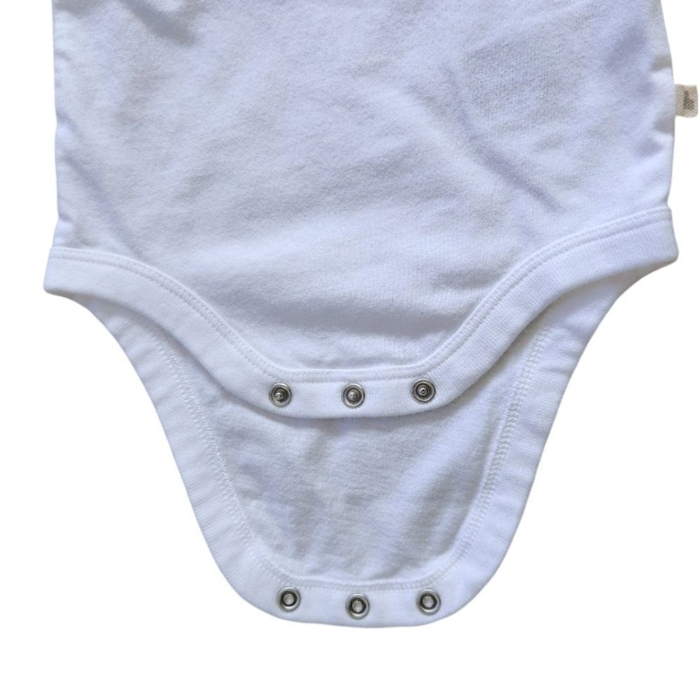 Baby Gap Girls Embroidered Logo Bodysuit 100% Organic Cotton Newborn - 3 Months - Picture 6 of 10